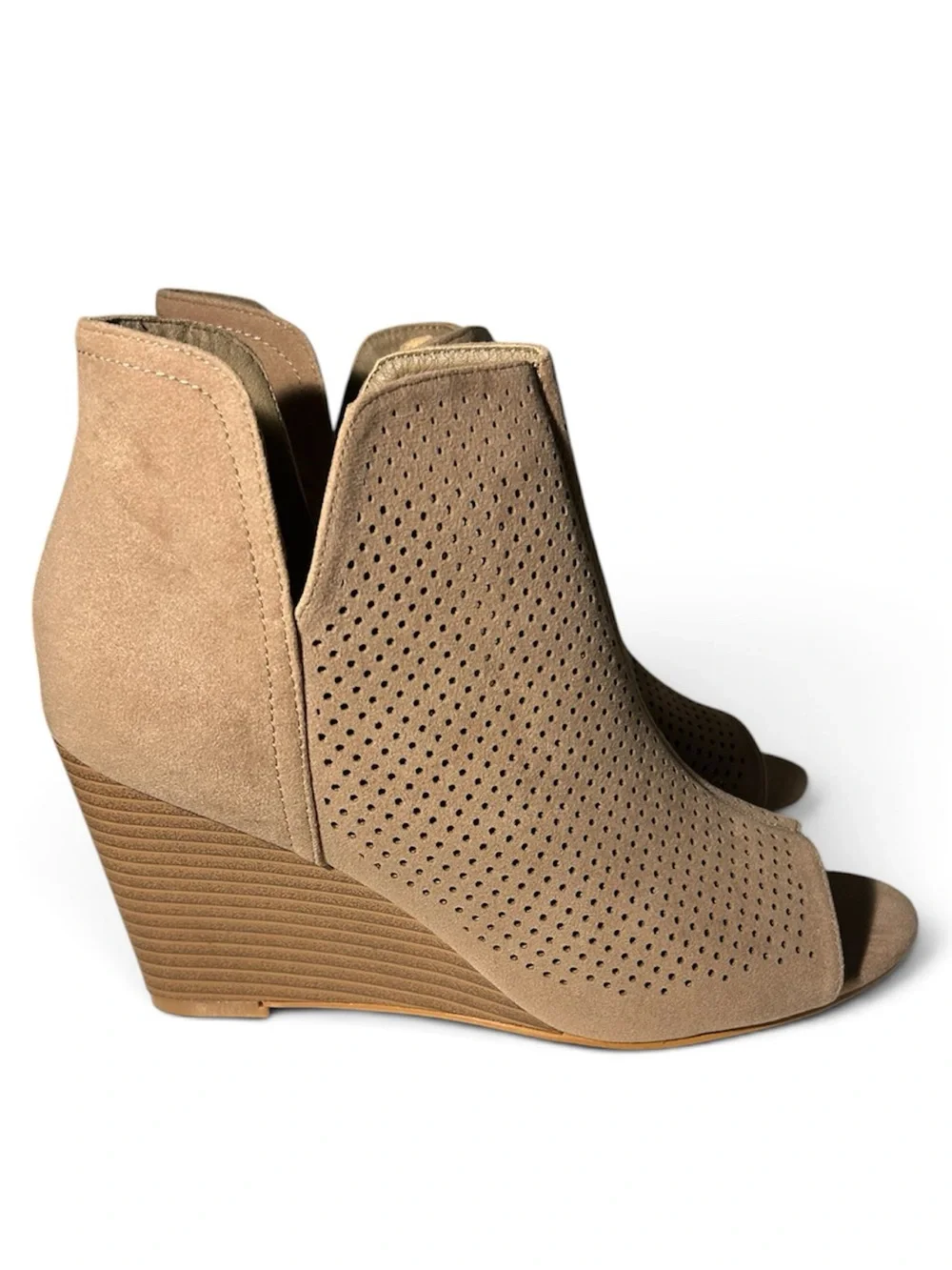 Journee Collection Taupe Mylee Wedge Peep-Toe Bootie Size 8